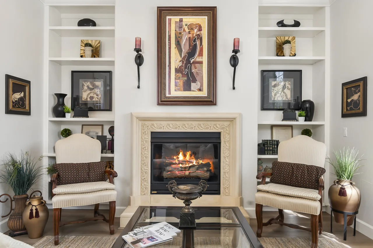 Interior & Exterior Real Estate Photos